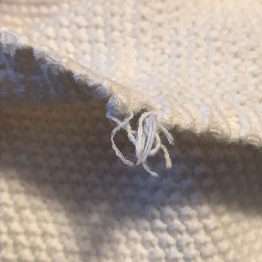 Cherokee Sweater - Picture 6 of 6